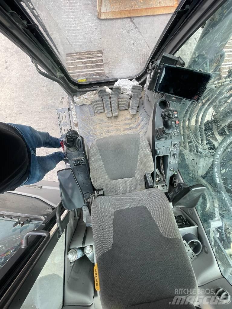 Volvo EC 300 EL Escavadoras de rastos