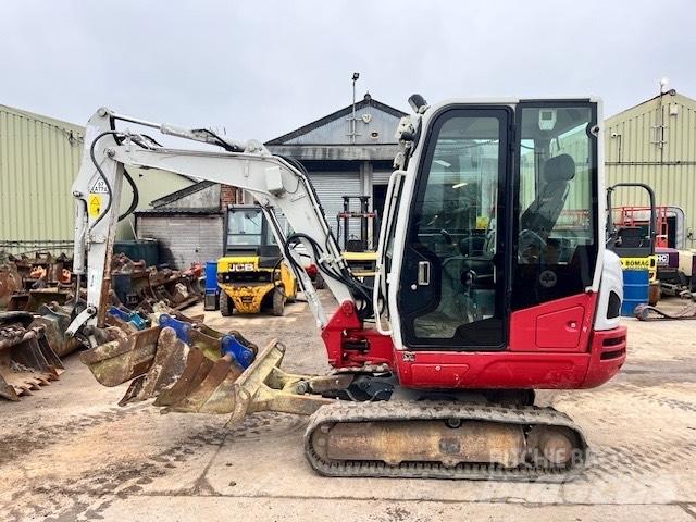 Takeuchi TB 230 Mini Escavadoras <7t