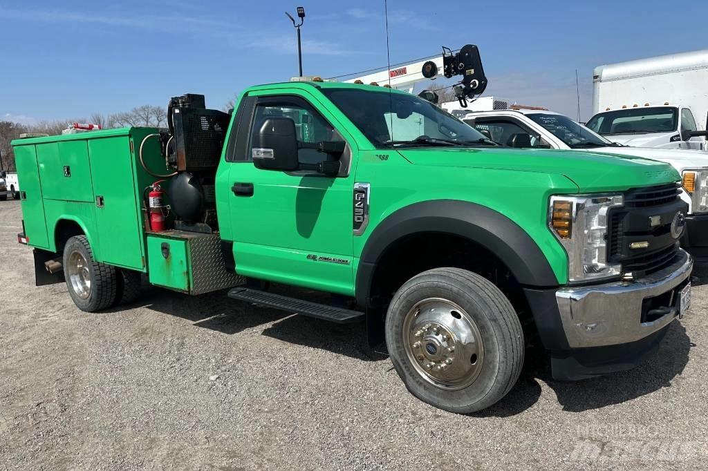 Ford F 450 XL SD Camiões-cisterna