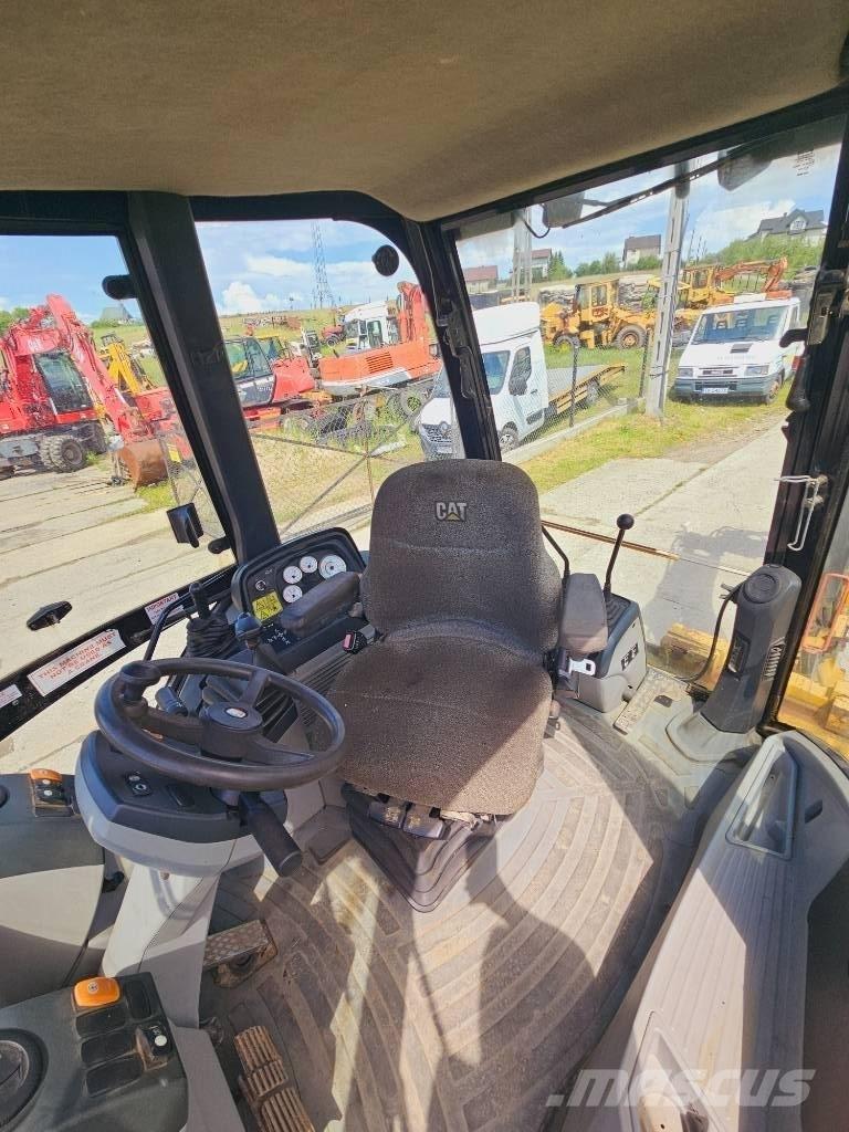 CAT 428 E Retroescavadoras