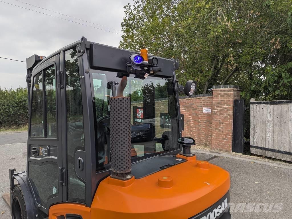 Doosan D 35 C-9 Empilhadores Diesel