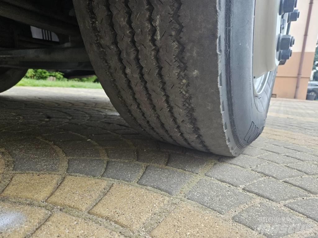 Scania 124 L 420 Tractores (camiões)