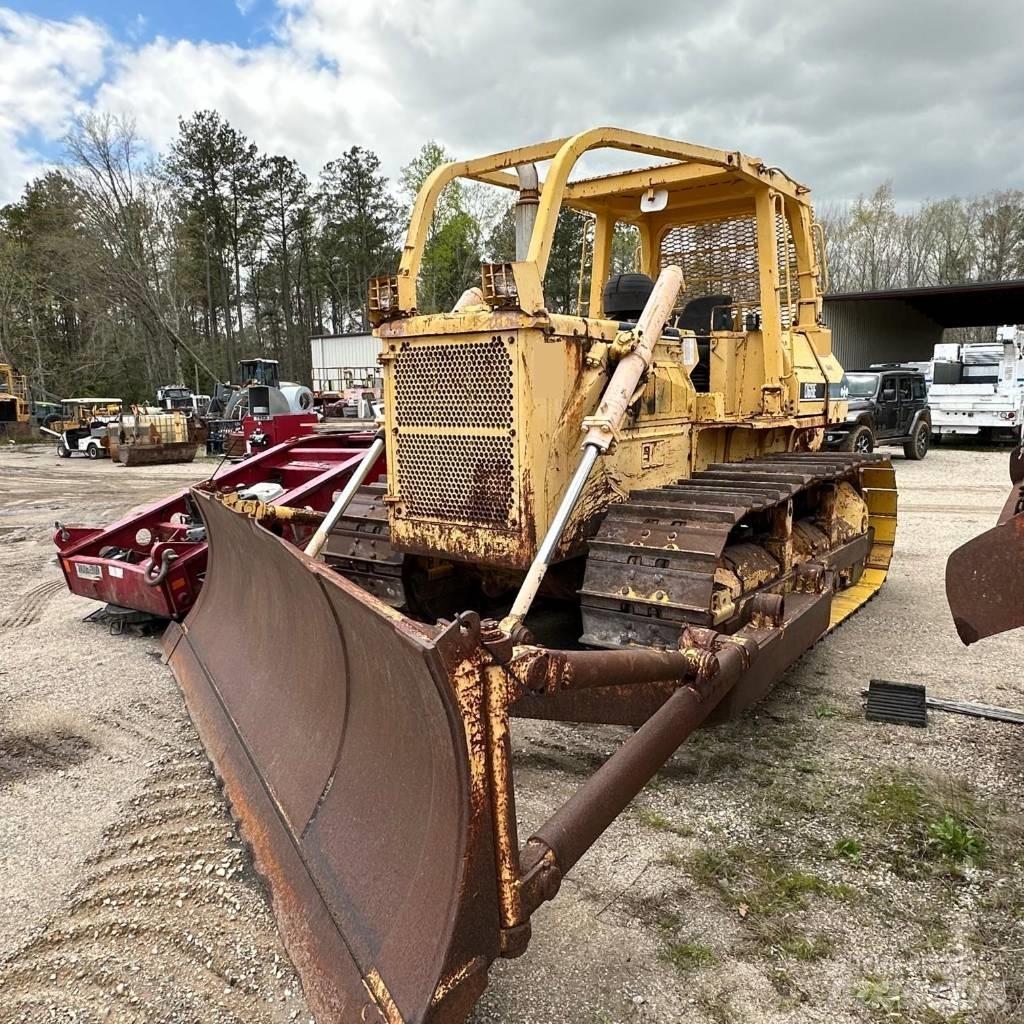 Komatsu D 68 E-1 Dozers - Tratores rastos