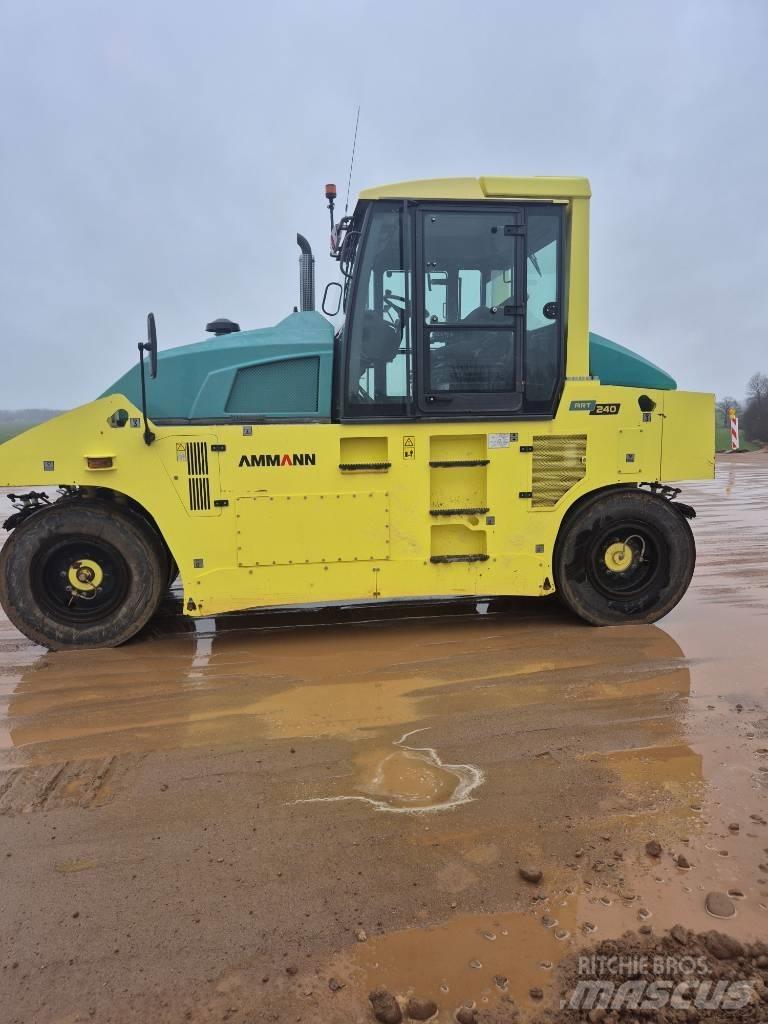 Ammann ART 240 Cilindros Compactadores de pneus