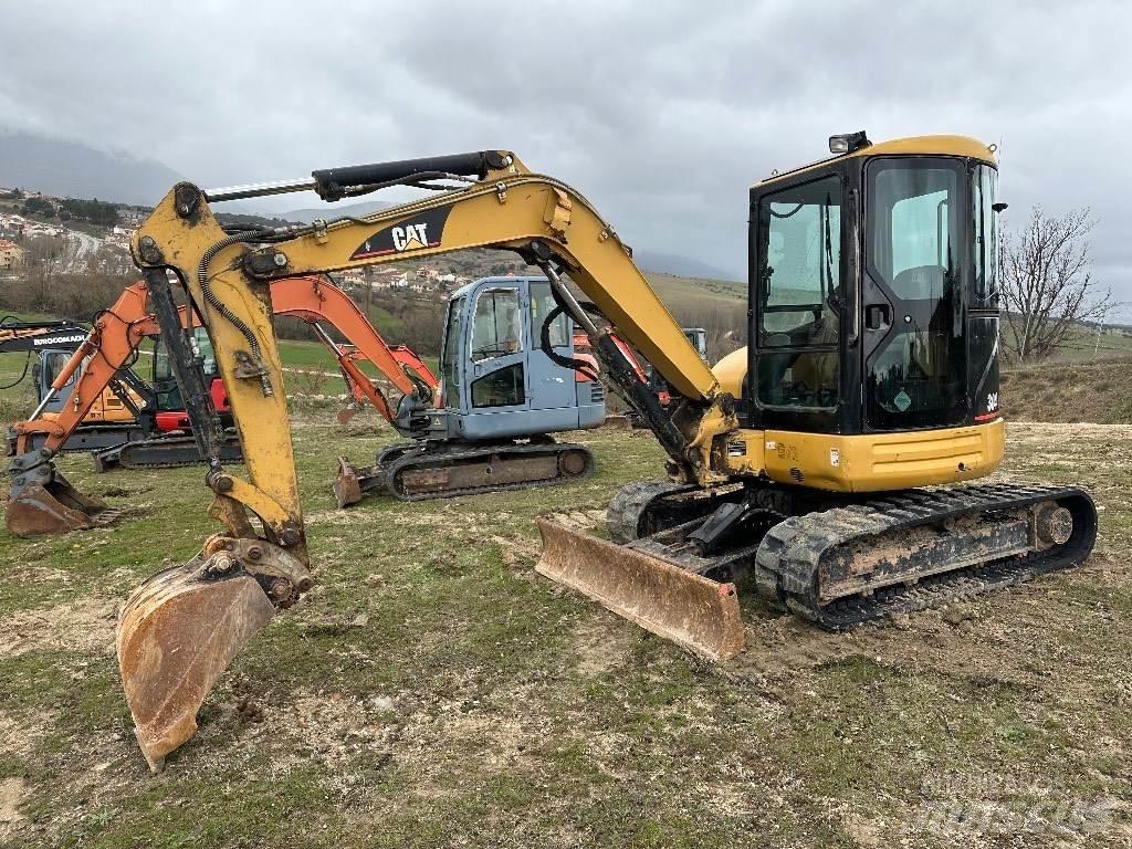 CAT 304 CR Mini Escavadoras <7t