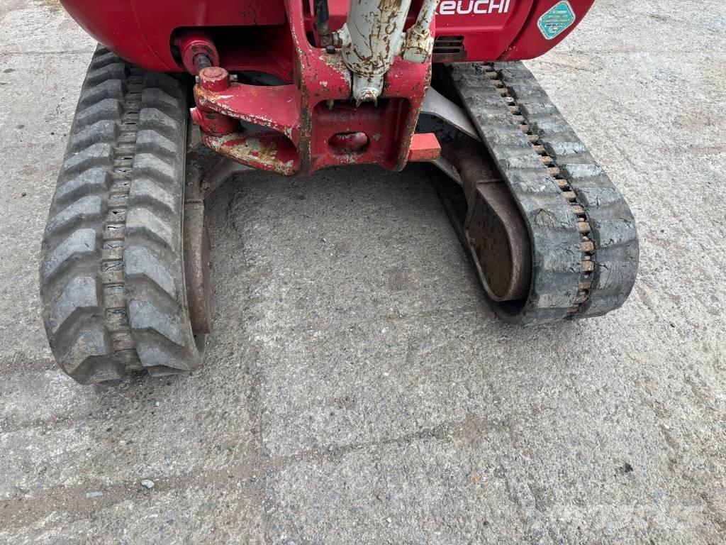 Takeuchi TB 230 Mini Escavadoras <7t
