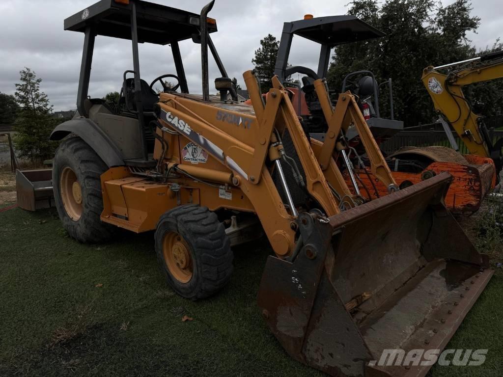 CASE 570 M XT Pás carregadoras de rodas