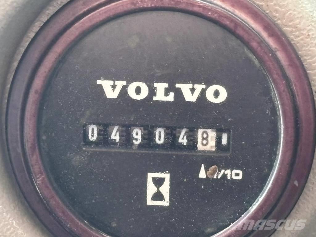 Volvo EC 140 E Escavadoras de rastos