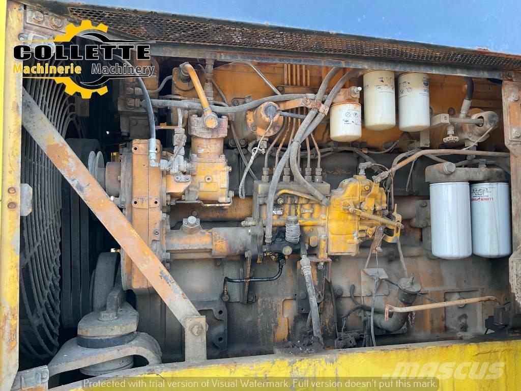 Komatsu WA 600-1 Pás carregadoras de rodas