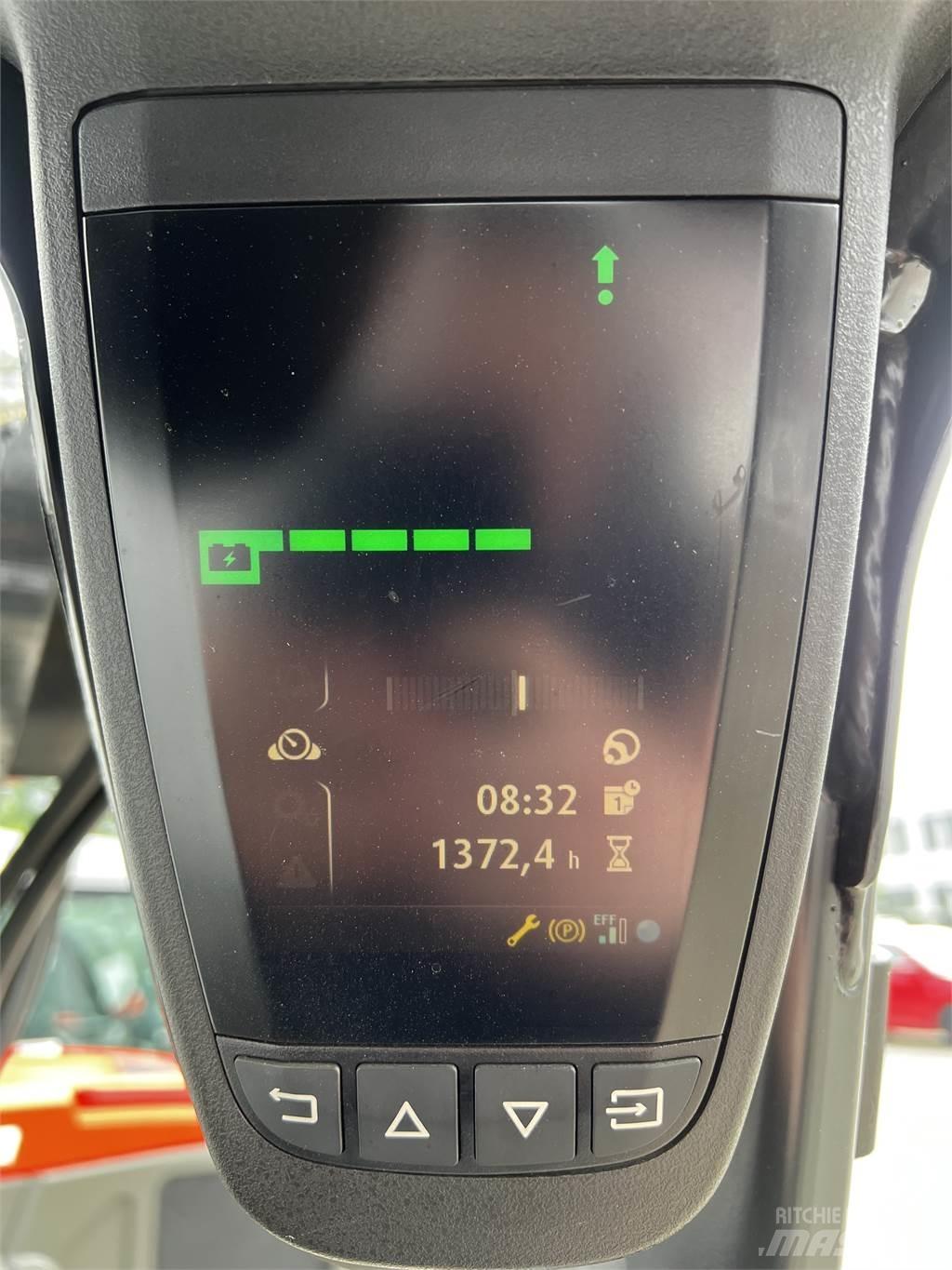 Linde E16C Empilhadores eléctricos