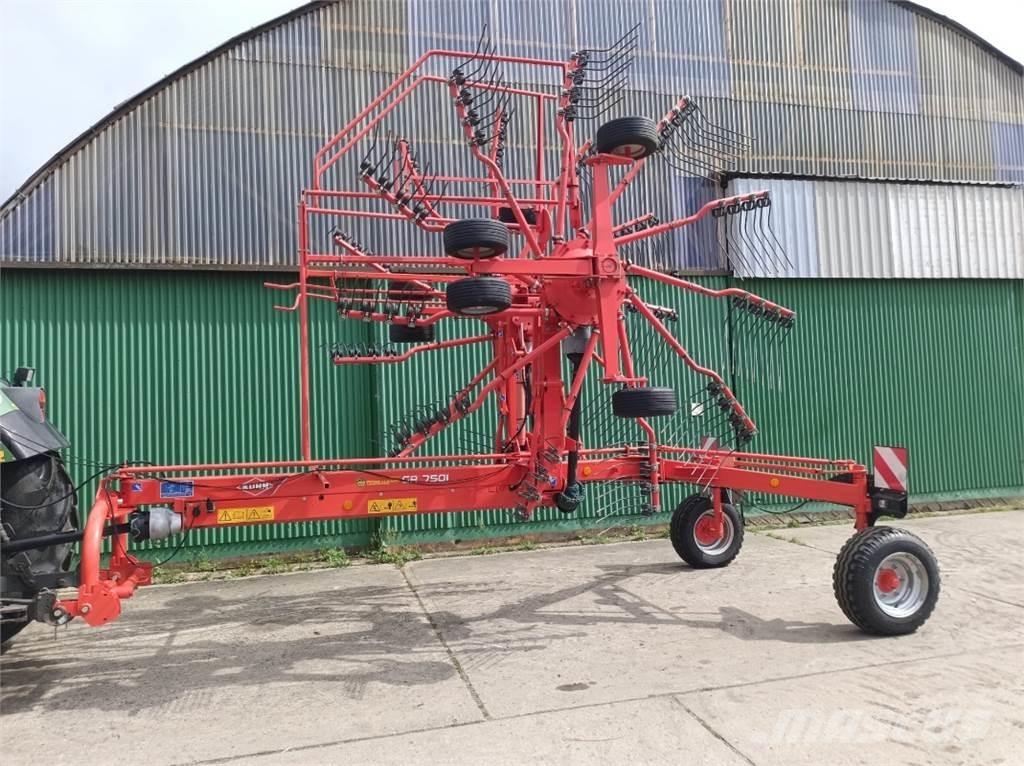 Kuhn GA 7501 Encordoadores de Feno