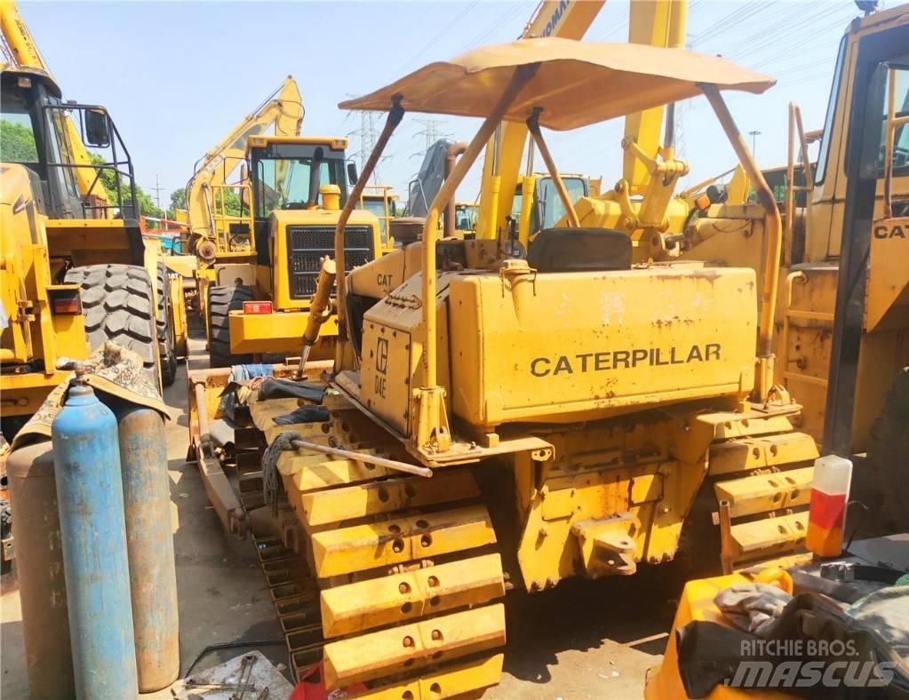 CAT D 4 E Dozers - Tratores rastos