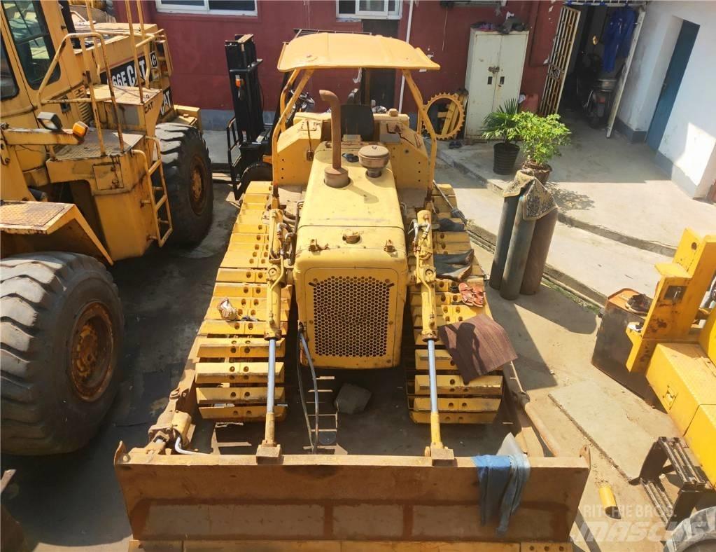CAT D 4 E Dozers - Tratores rastos