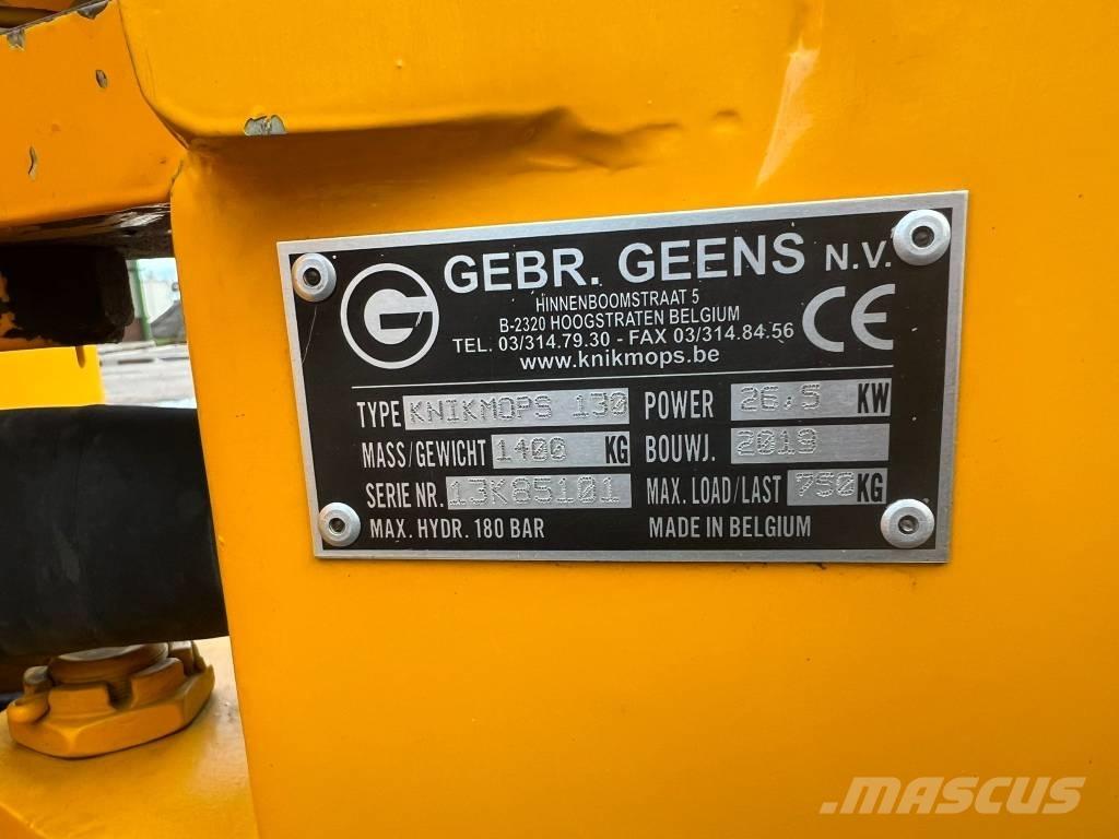 Knikmops KM 130 Mini carregadoras