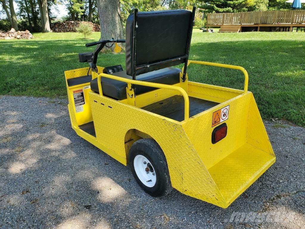 Cushman Minute Miser Tractores de reboque