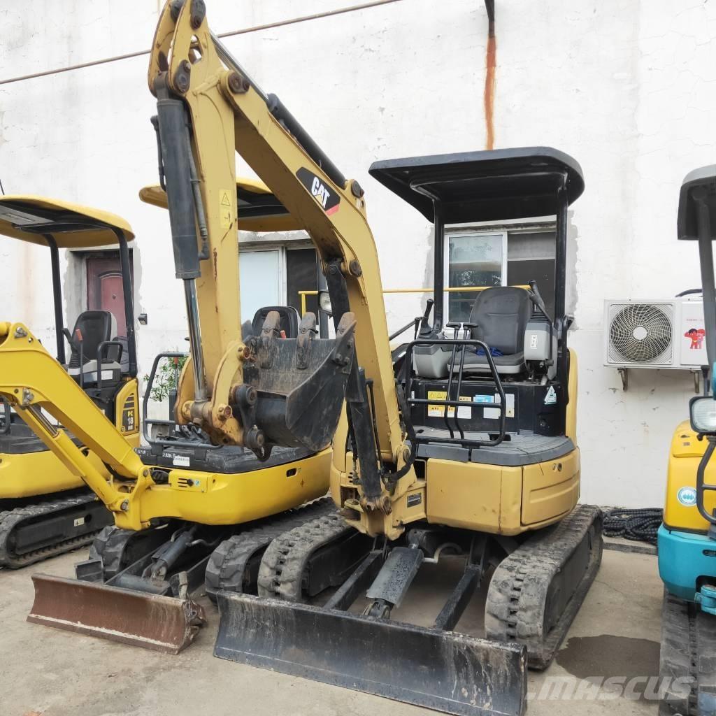 CAT 302CR Mini Escavadoras <7t