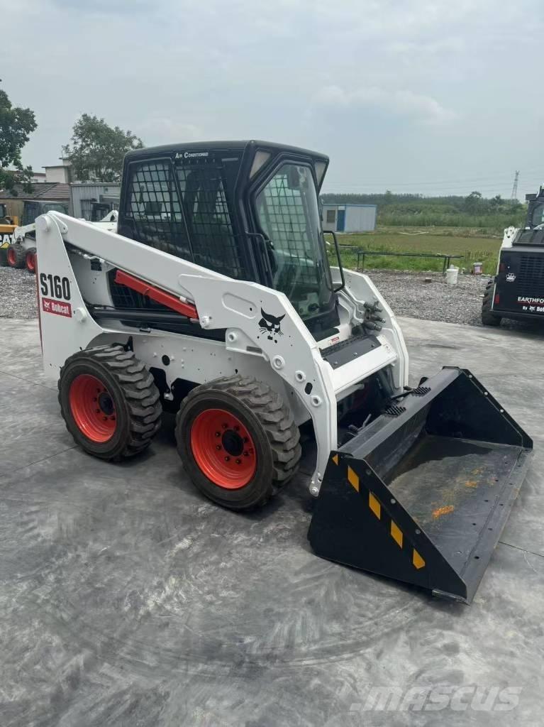Bobcat S 160 Carregadoras de direcção deslizante