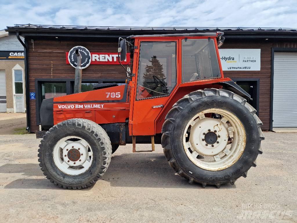 Valmet 705 Tratores Agrícolas usados