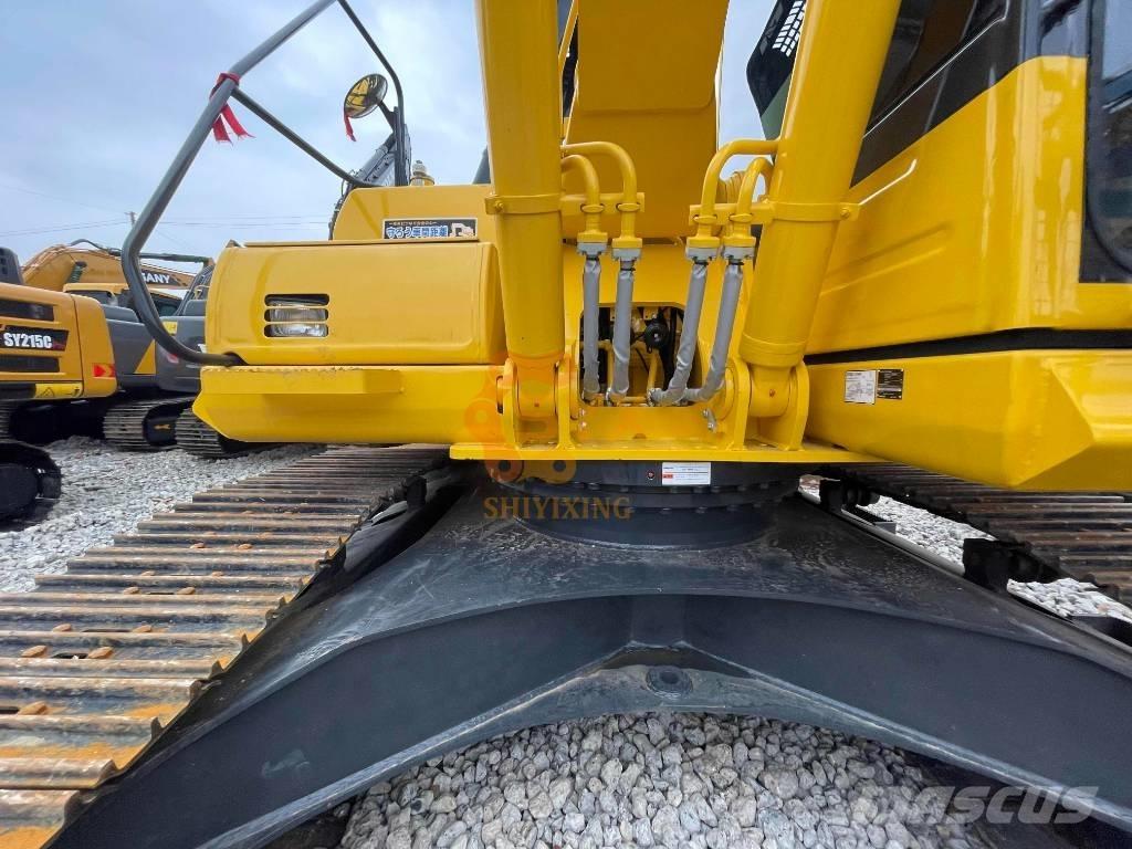 Komatsu PC 220-8M0 Escavadoras de rastos