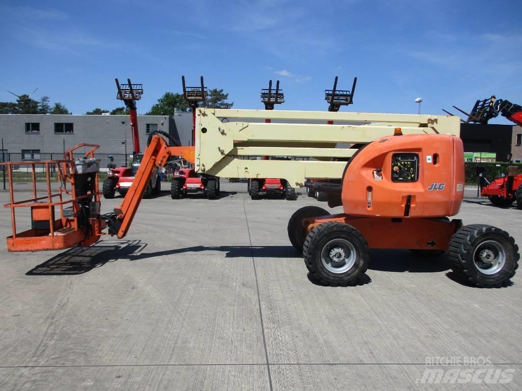 JLG 450AJ (901) Plataformas de braço compactas auto-propulsão