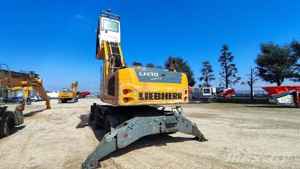 Liebherr LH 30 M Manipuladores de resíduos / indústria