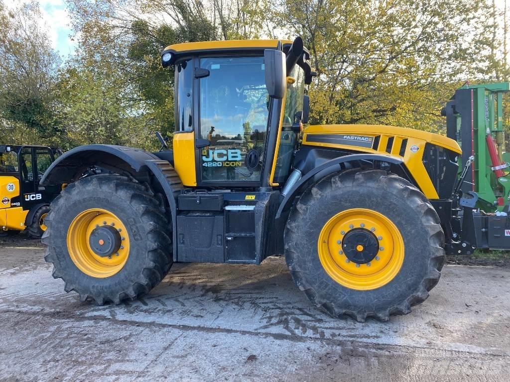 JCB Fastrac 4220 Tratores Agrícolas usados