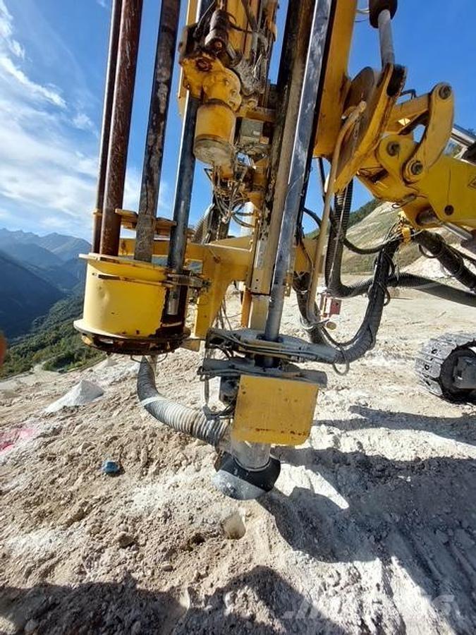 Atlas Copco Roc F6 Perfuradoras de superfície