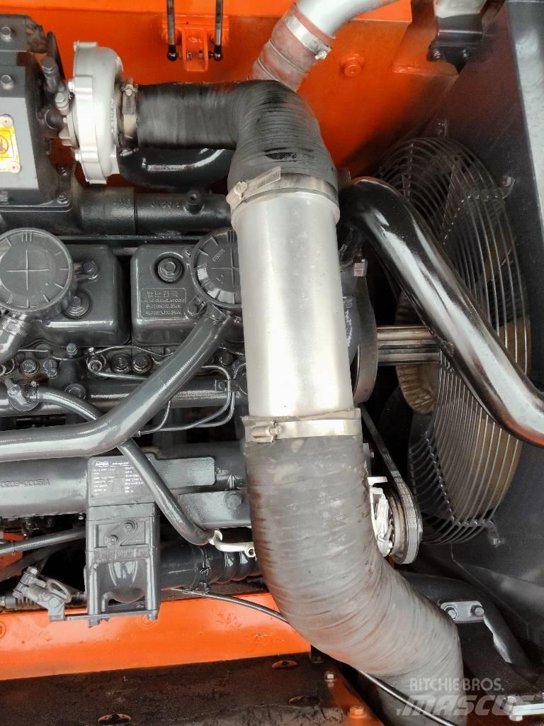 Doosan DX300 Escavadoras de rastos