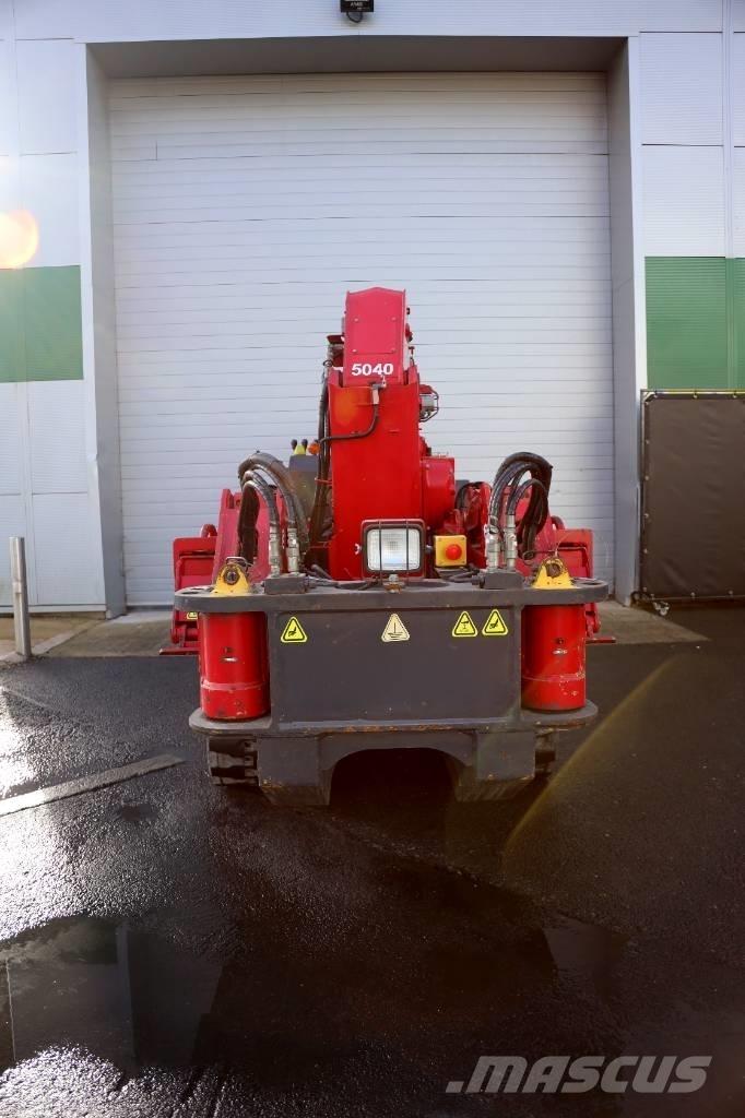 Unic URW-506 Mini gruas