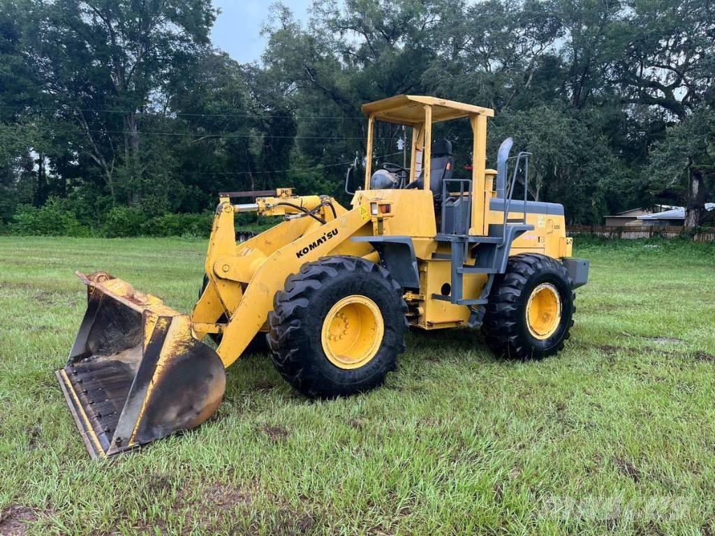 Komatsu WA 250-3L Pás carregadoras de rodas