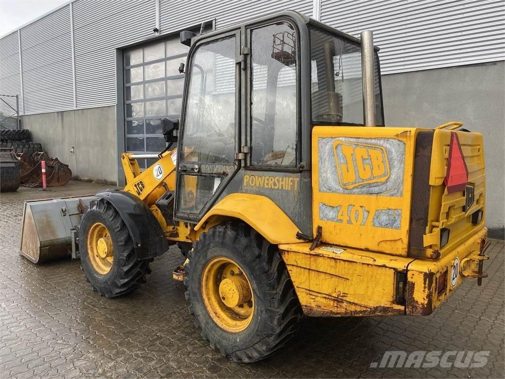 JCB 407 Carregadora multifunções