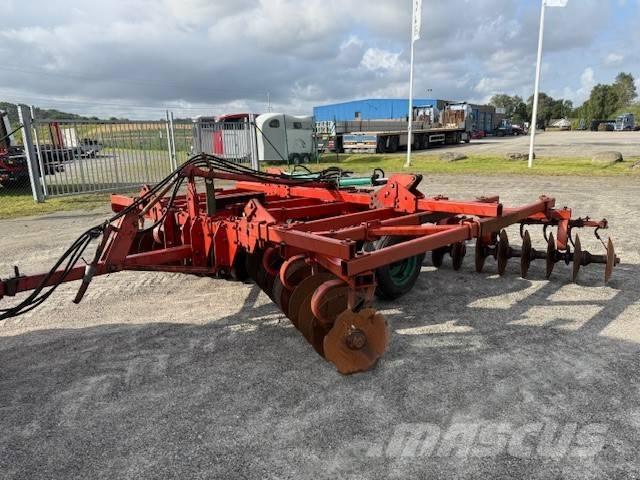 Kverneland 5 M Grade de discos