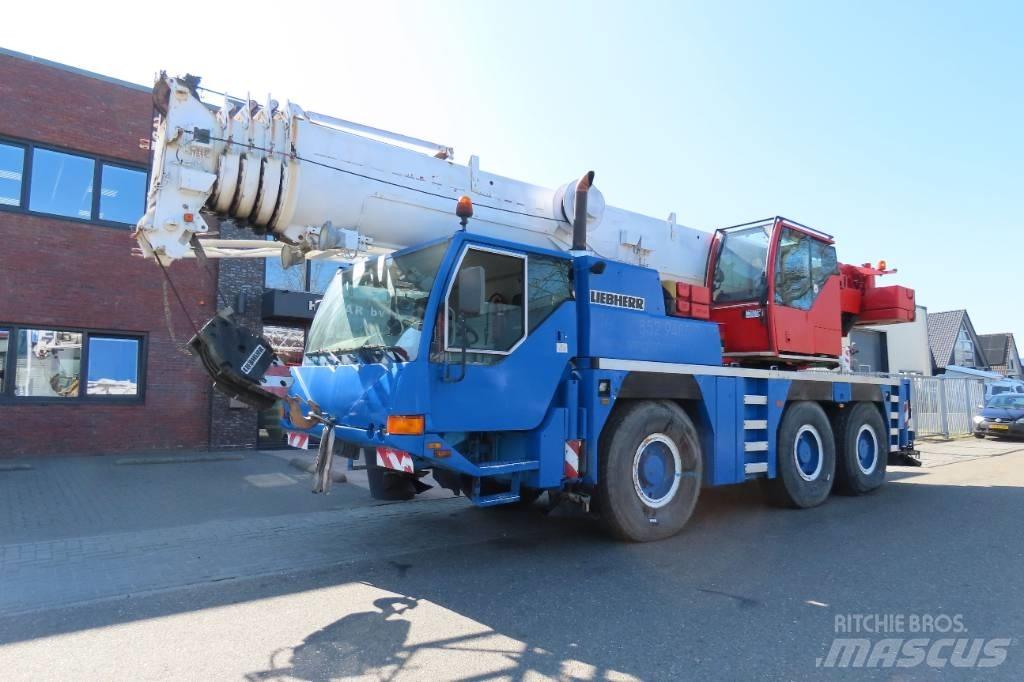 Liebherr LTM 1055-1 Gruas Todo terreno