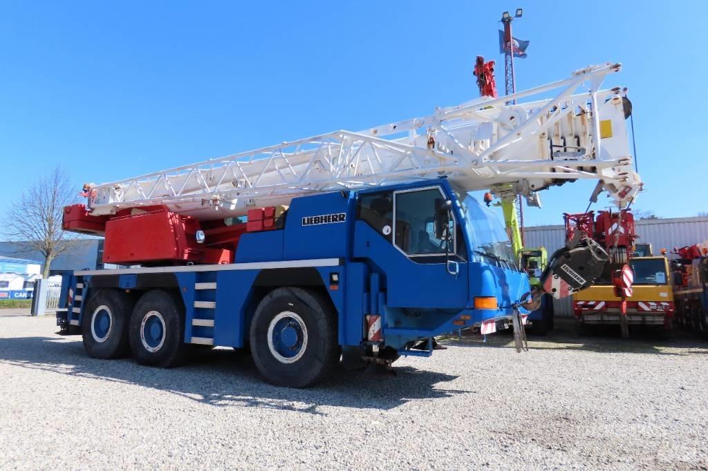 Liebherr LTM 1055-1 Gruas Todo terreno