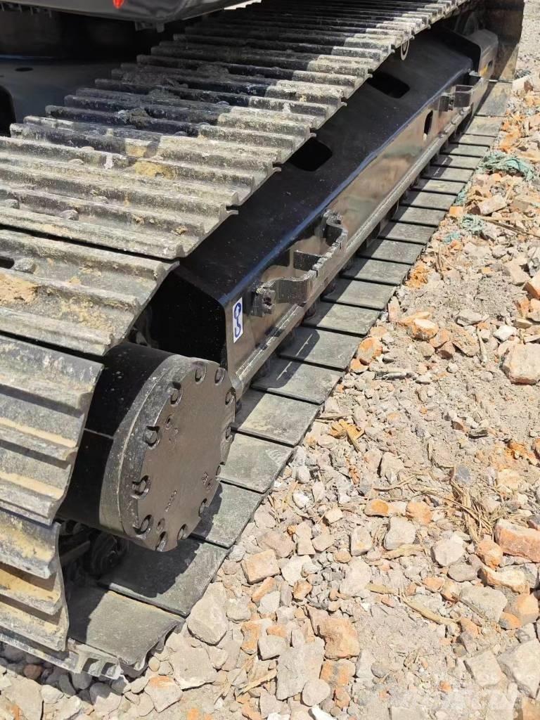 Hitachi ZX200 Escavadoras de rastos