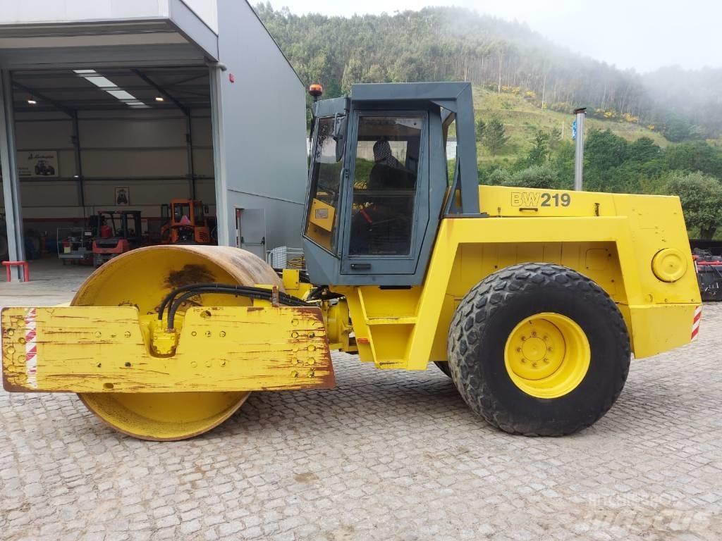 Bomag BW 219 D-2 Cilindros Compactadores monocilíndricos