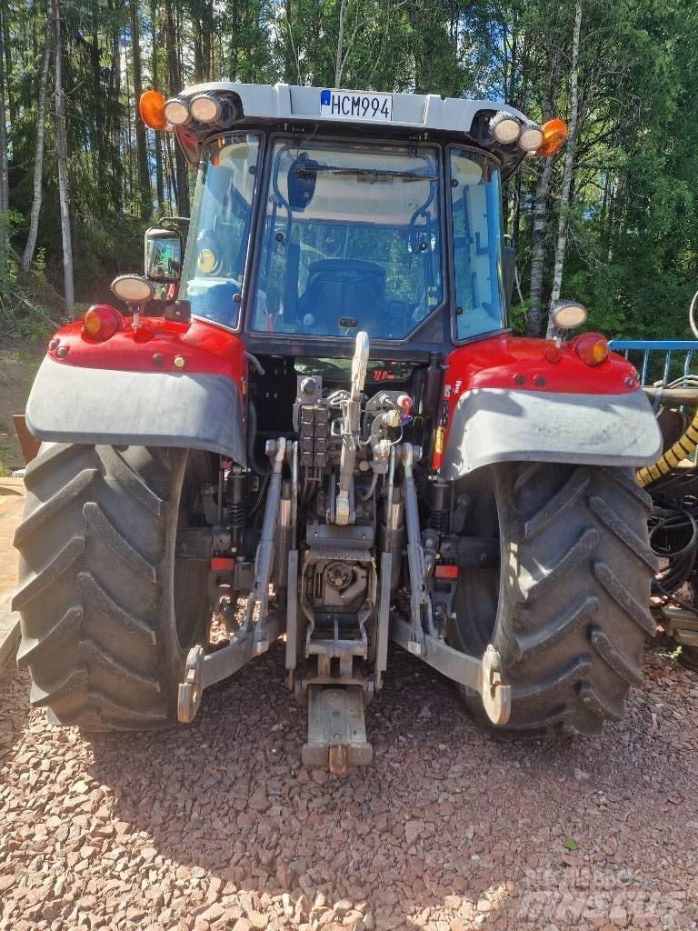 Massey Ferguson 5713 Tratores Agrícolas usados