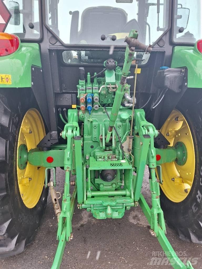 John Deere 5100 R Tratores Agrícolas usados