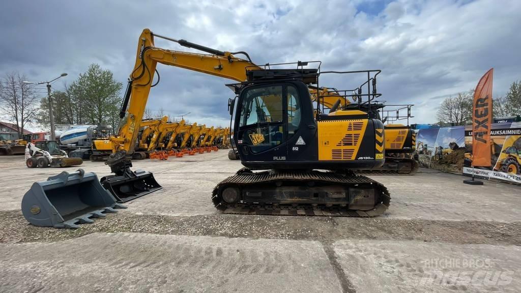 JCB JS 130 LC Escavadoras de rastos