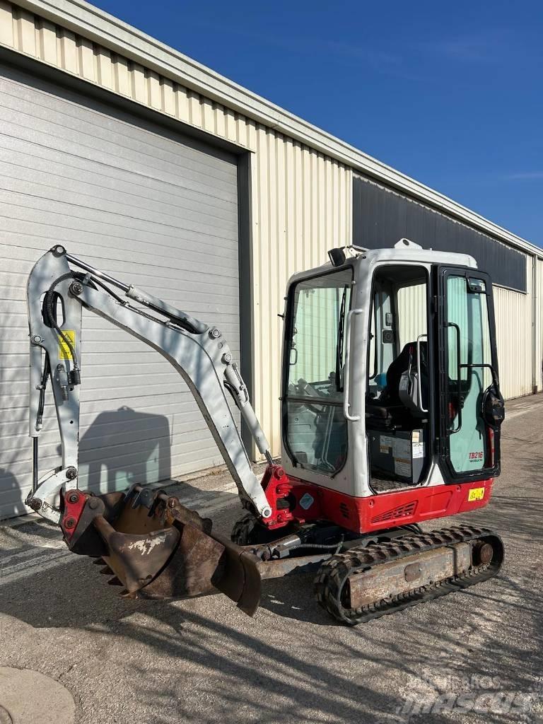 Takeuchi TB216 Mini Escavadoras <7t