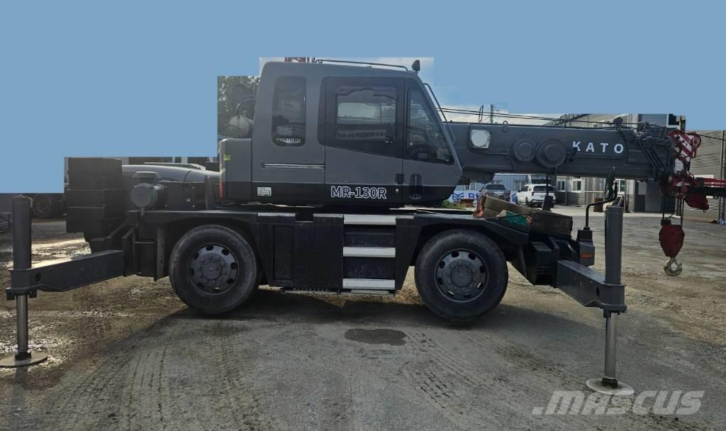 Kato KRM-13H-2 Gruas Todo terreno