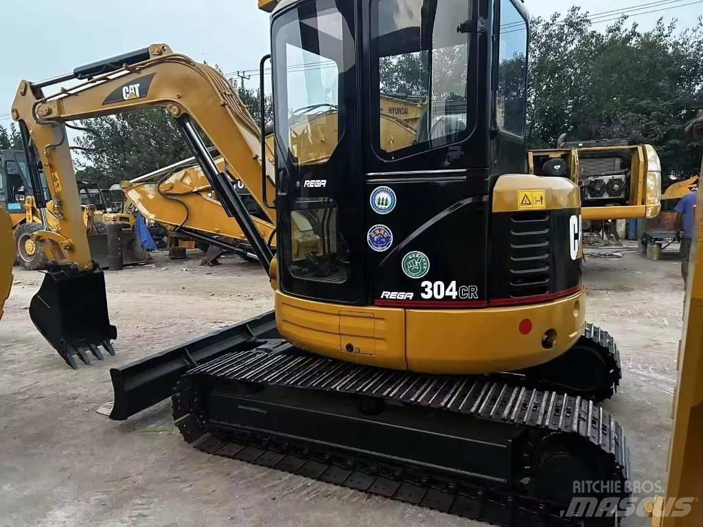 CAT 304 CR Mini Escavadoras <7t