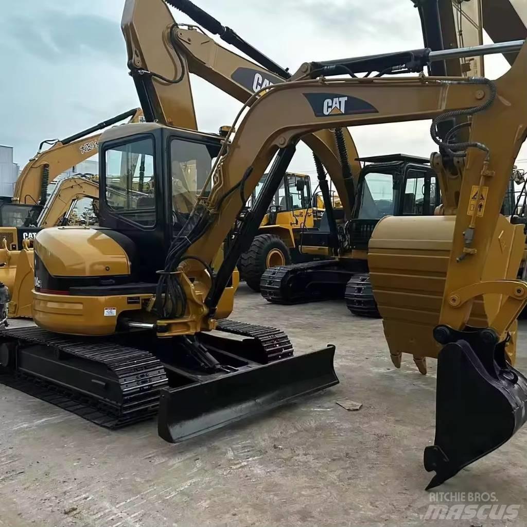 CAT 304 CR Mini Escavadoras <7t