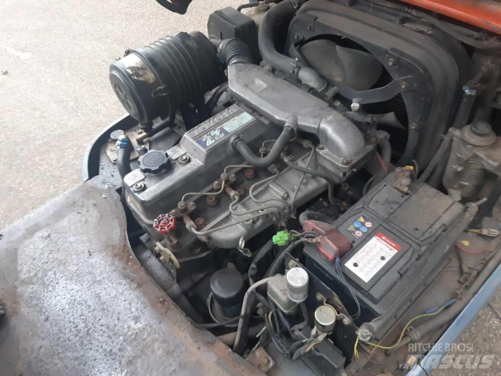 Toyota 6 FDF 25 Empilhadores Diesel