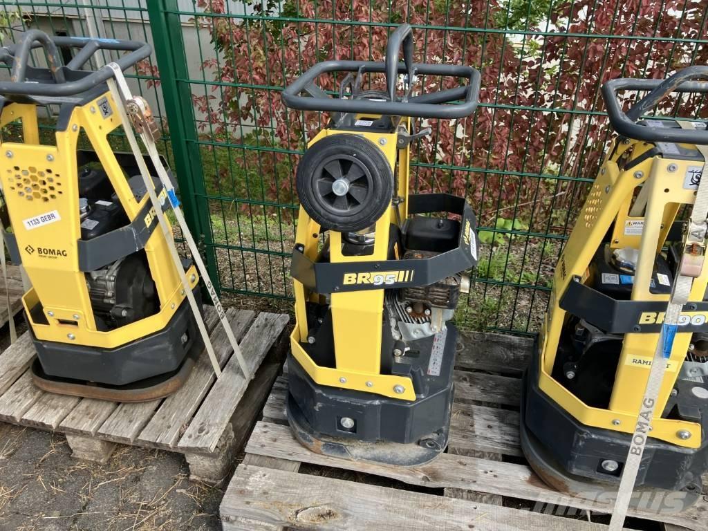 Bomag BR 95 Saltitões