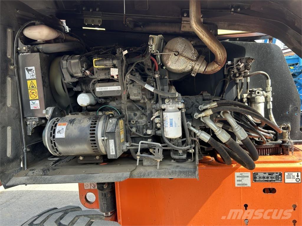 JLG 460SJ (4568) Elevadores braços Telescópicos