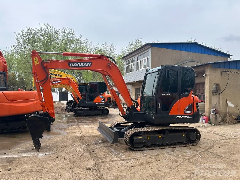 Doosan DX 60 Mini Escavadoras <7t