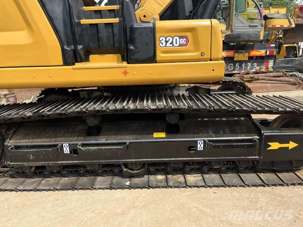 CAT 320 GC Escavadoras de rastos