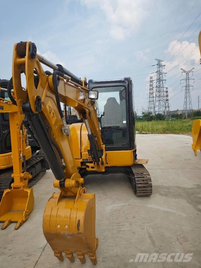 CAT 303.5 E CR Mini Escavadoras <7t