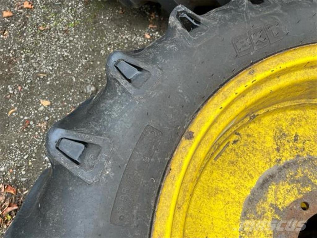 BKT 12.4-32 Pneus Agrícolas